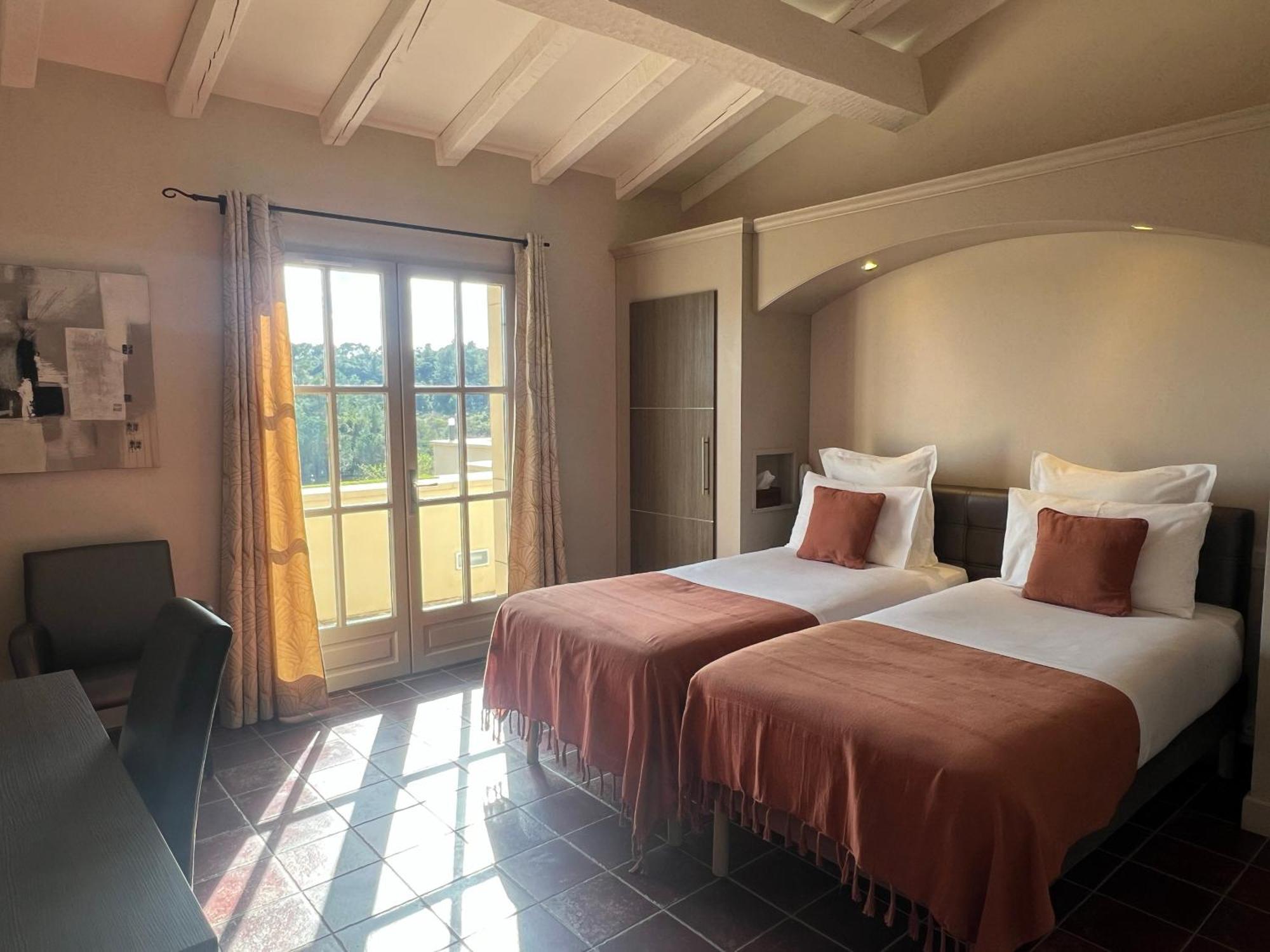 Logis Hotel Restaurant La Bergerie Aragon Exterior photo